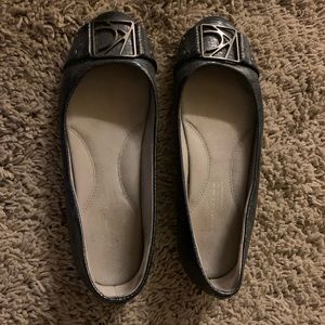 Kenneth Cole Croc Patent Navy Blue Ballet Pumps